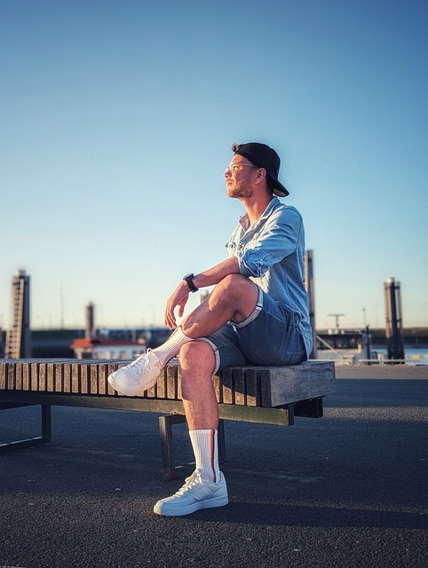 反应是其成 反应是其成